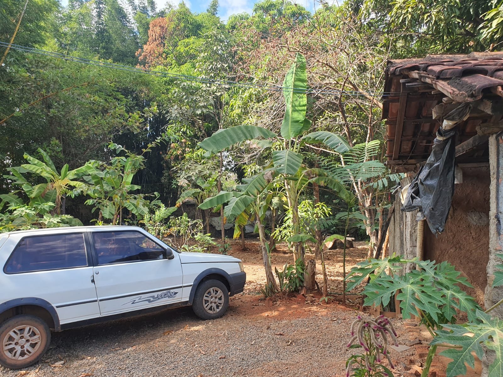 Chácara com 2.080 mtrs a venda