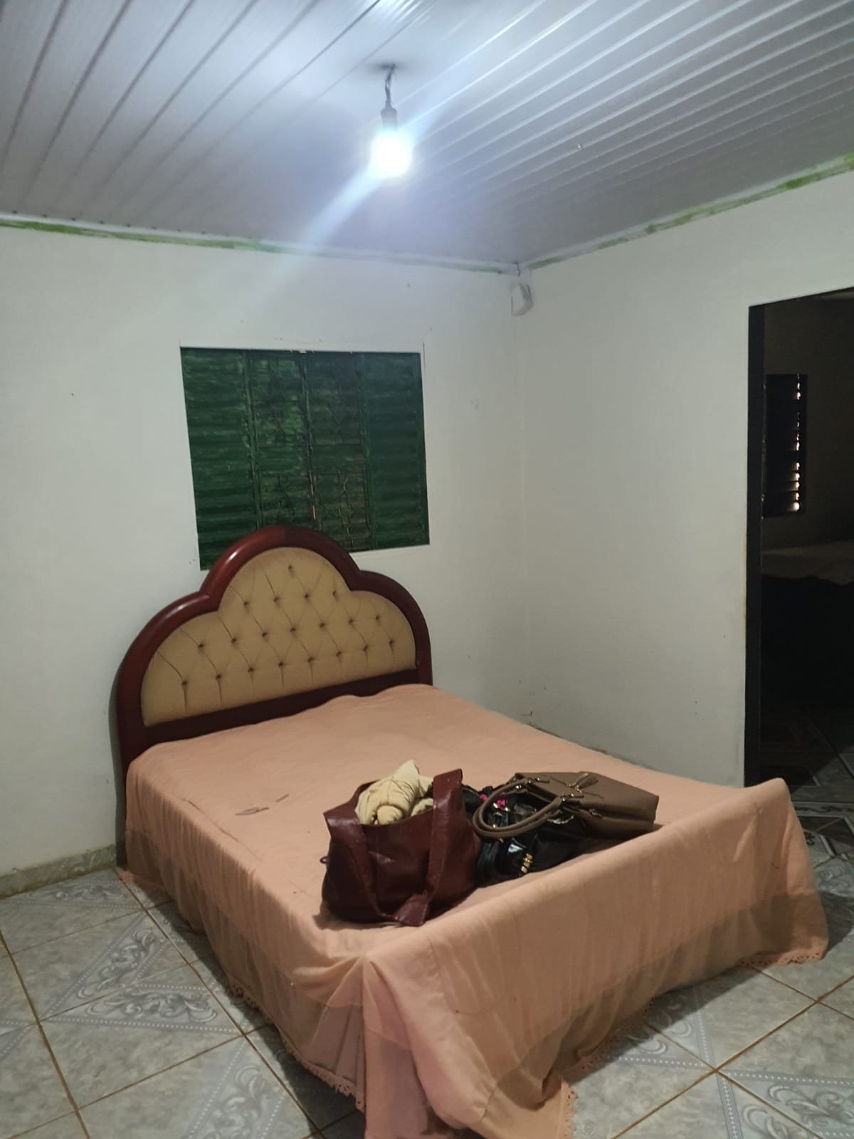 Chácara com 2.080 mtrs a venda