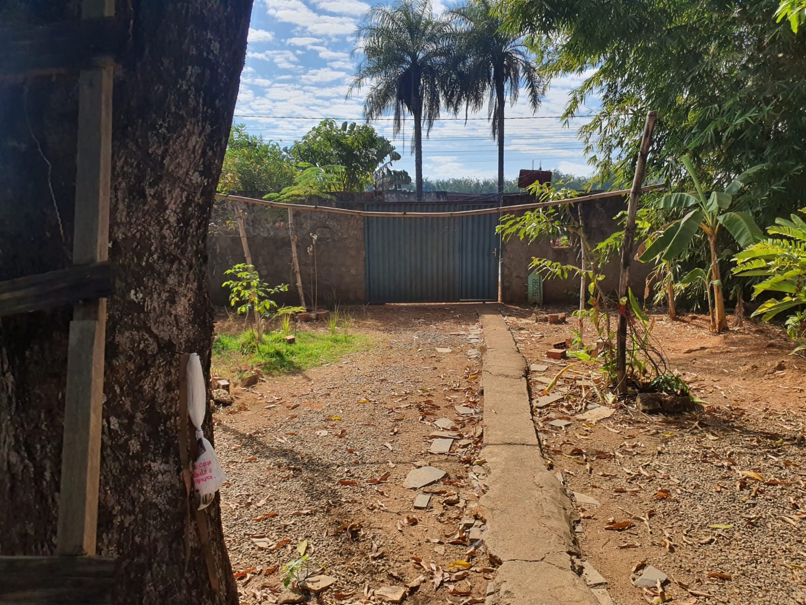 Chácara com 2.080 mtrs a venda