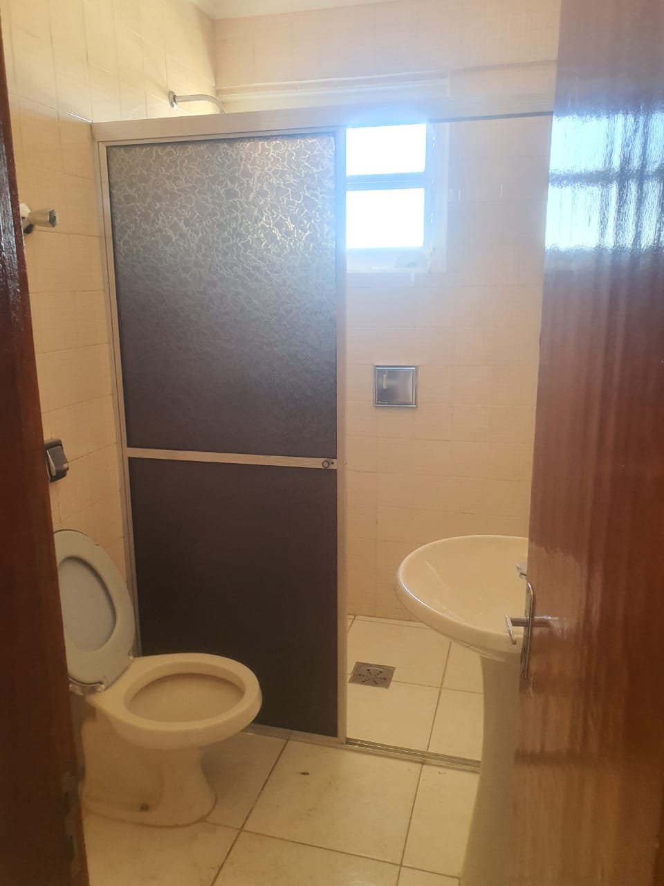 Excelente Apartamento para Locação.