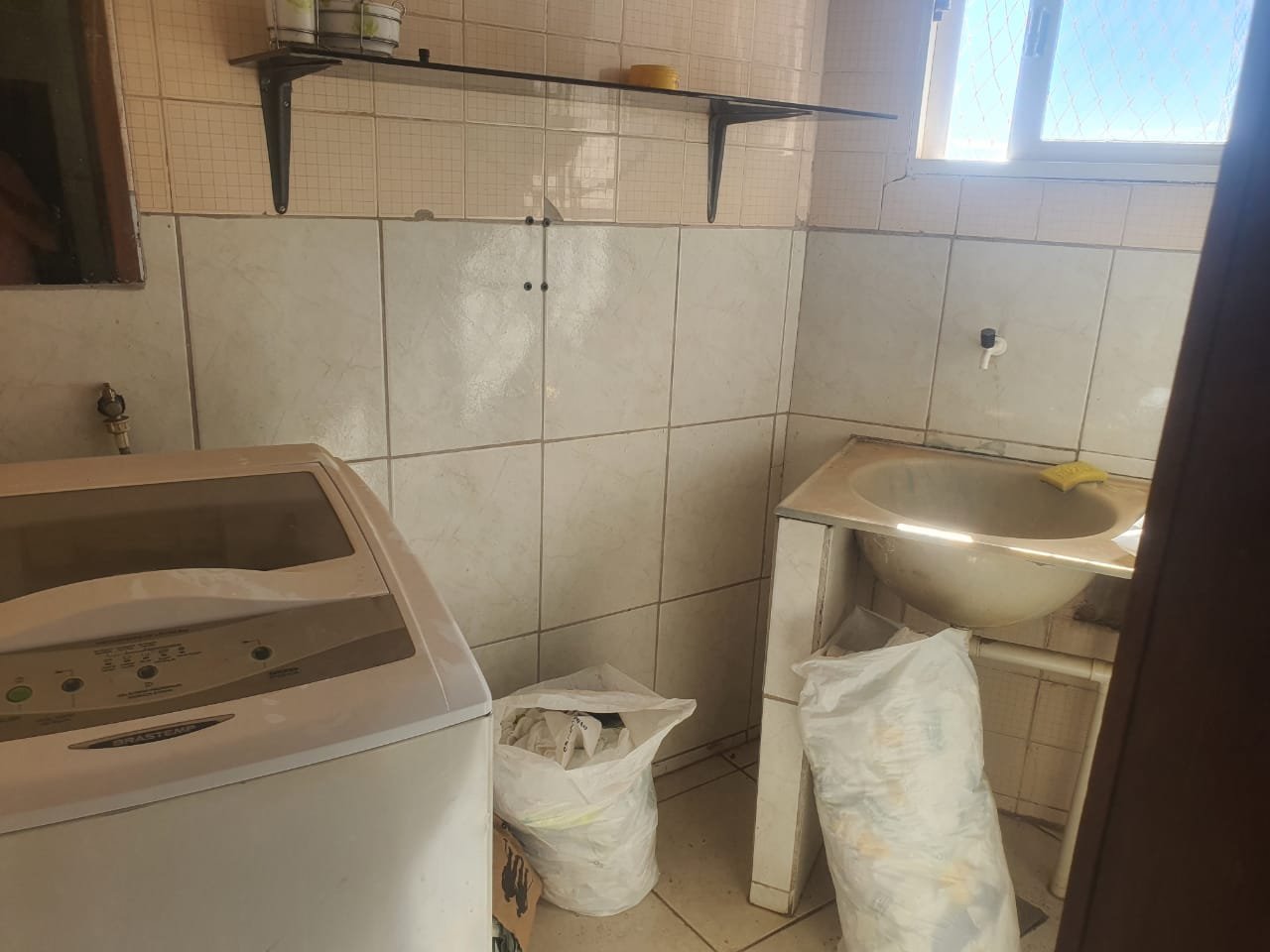 Excelente Apartamento para Locação.