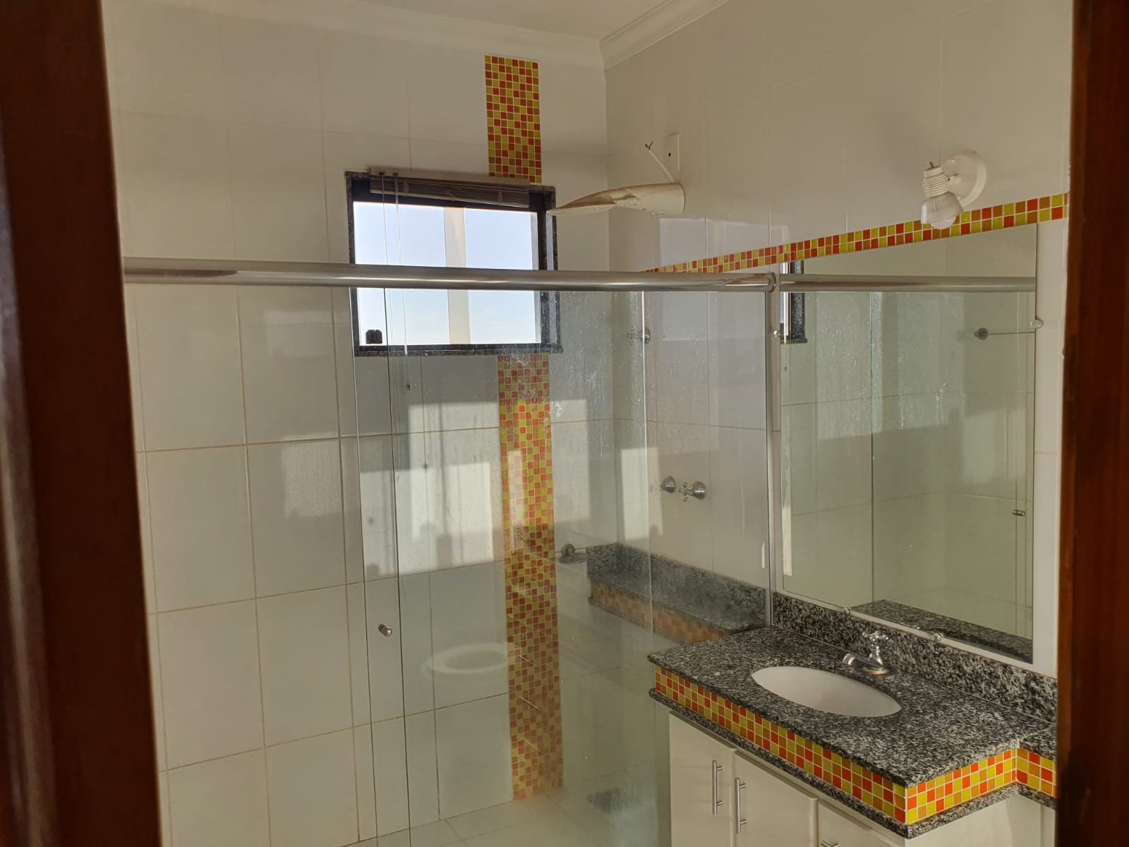 Apartamento a Venda.