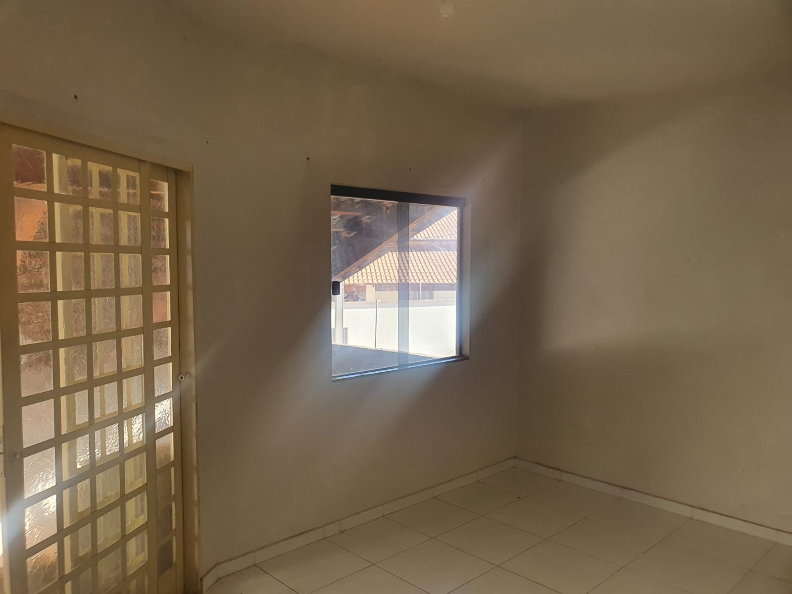 Sobrado disponivel para locação.