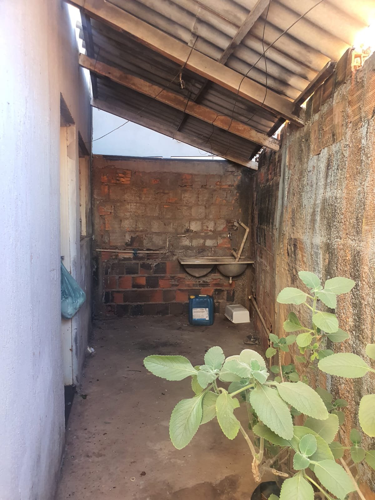 Sobrado disponivel para locação.