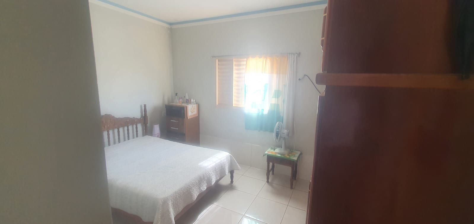 Terreno a venda ja com um apartamento, e estrutura para mais 10 andares